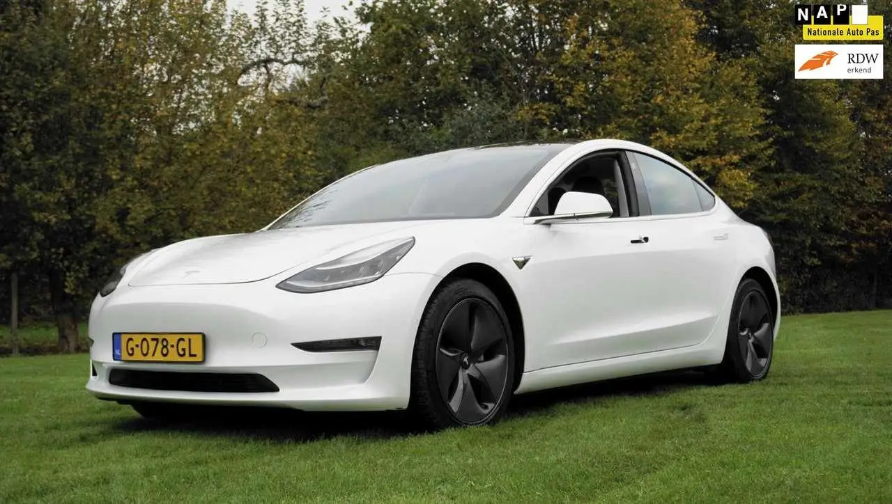 Photo 1 : Tesla Model 3 2019 Electric