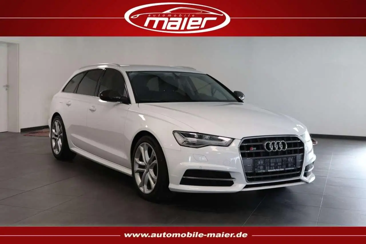 Photo 1 : Audi S6 2017 Petrol