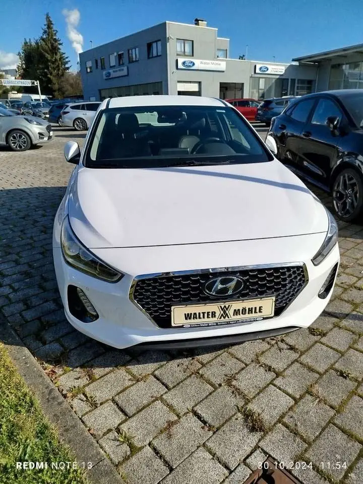 Photo 1 : Hyundai I30 2017 Petrol