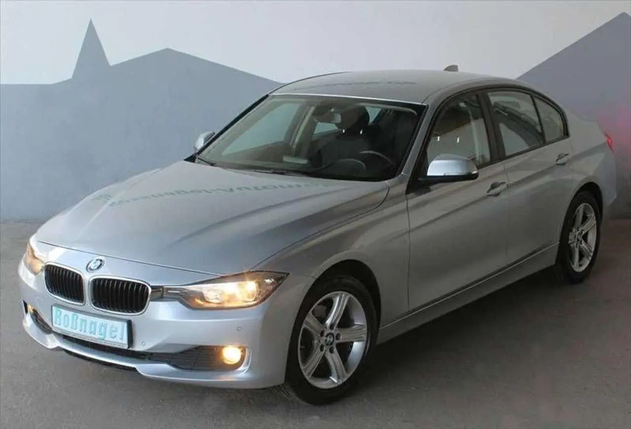 Photo 1 : Bmw Serie 3 2015 Petrol