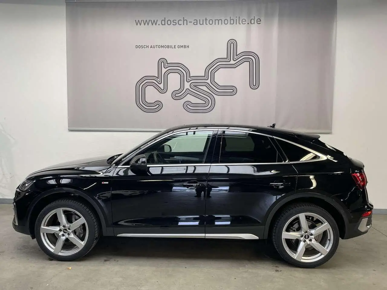 Photo 1 : Audi Q5 2023 Diesel