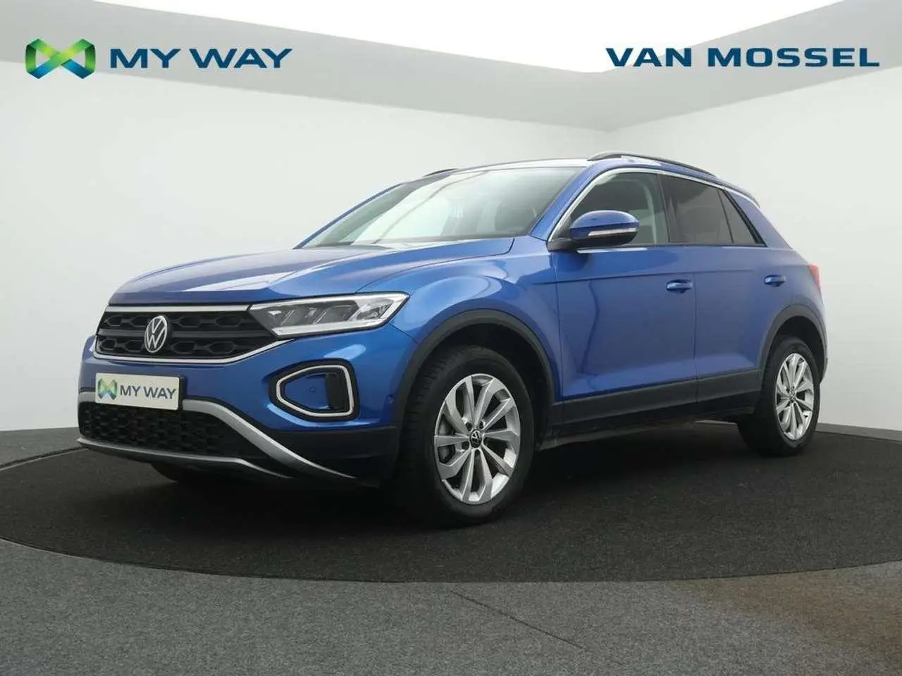 Photo 1 : Volkswagen T-roc 2023 Petrol