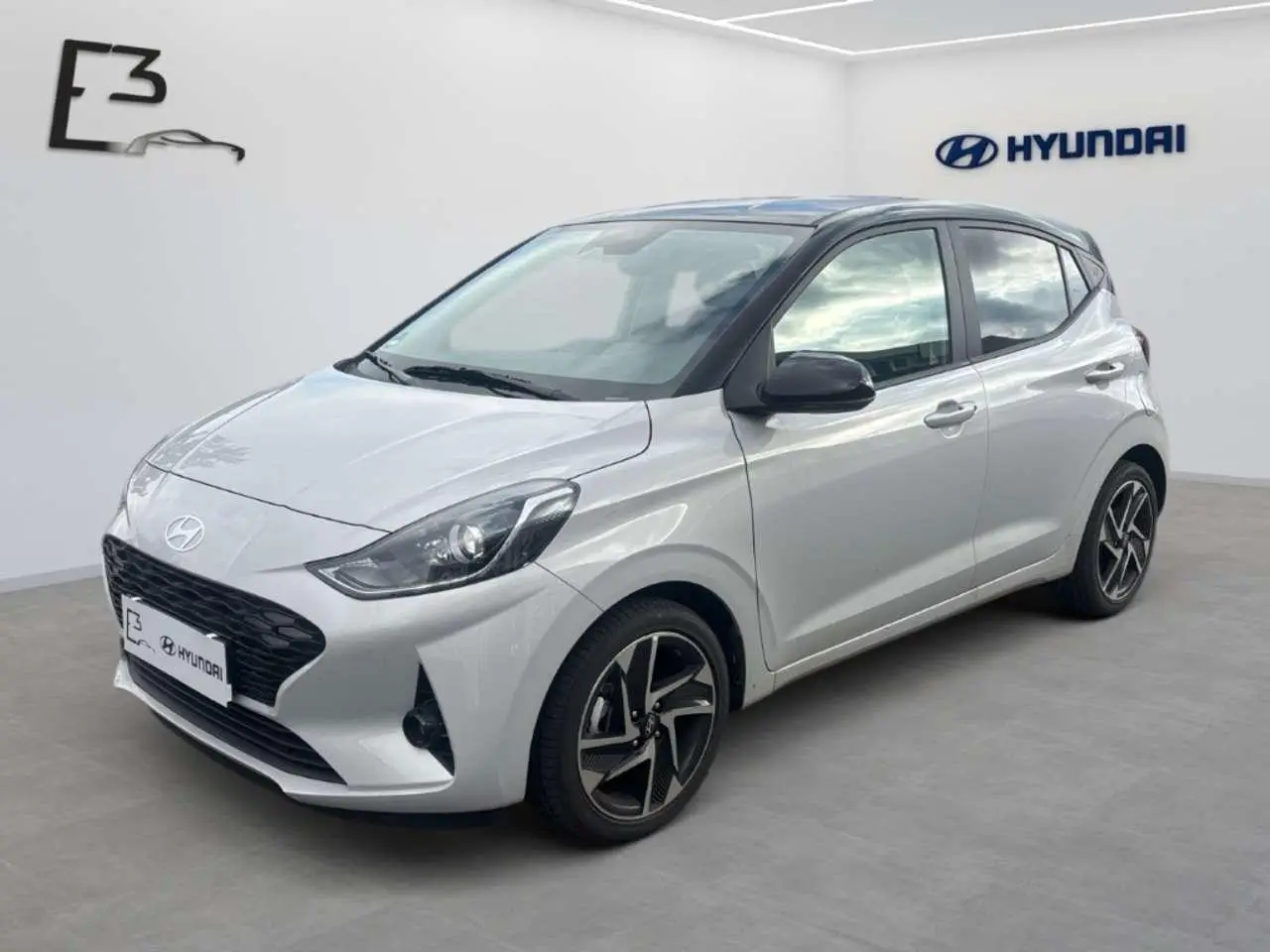 Photo 1 : Hyundai I10 2024 Petrol