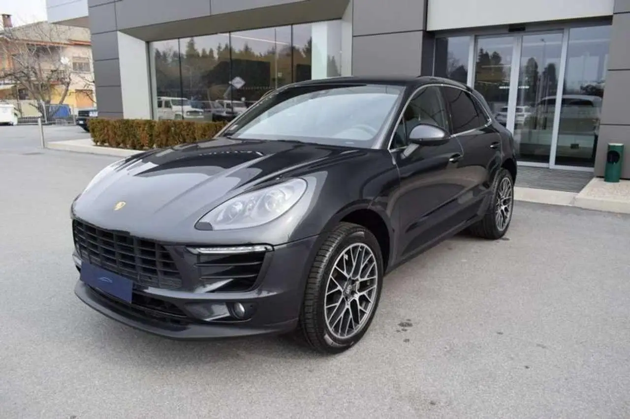 Photo 1 : Porsche Macan 2017 Diesel