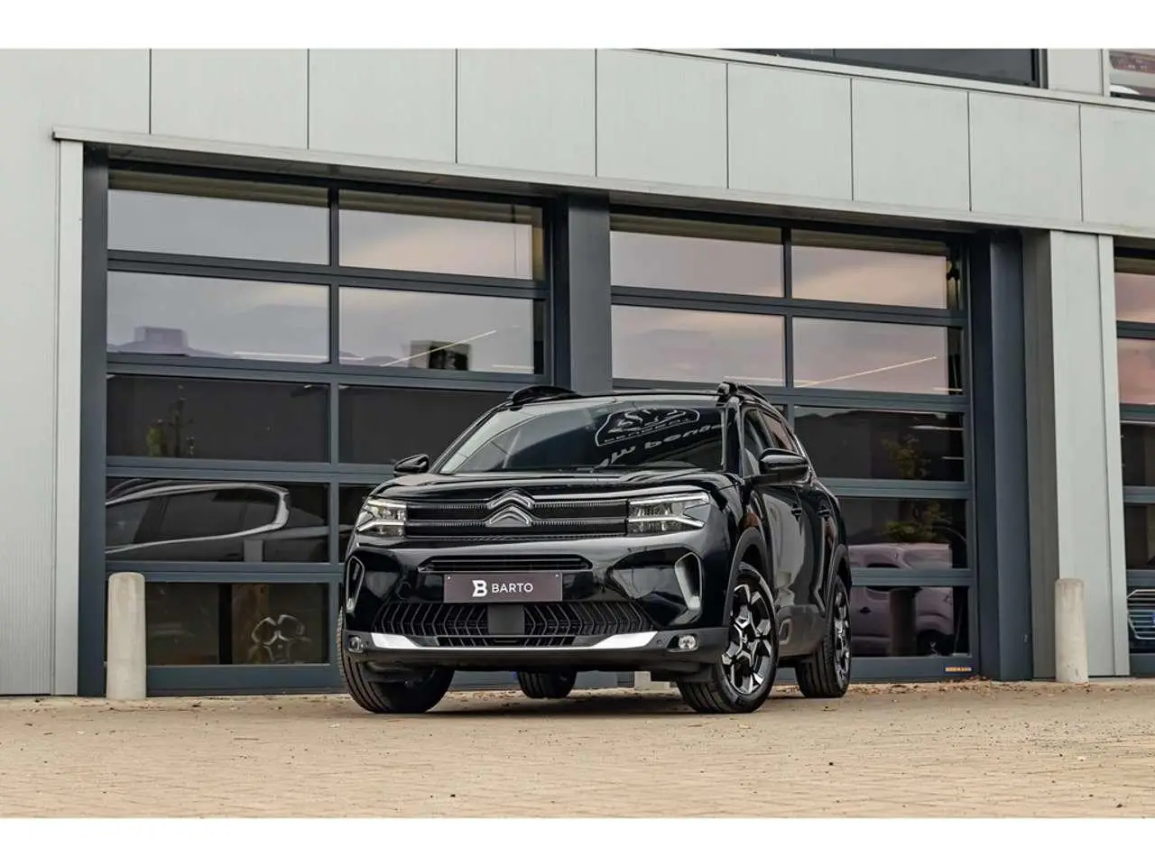 Photo 1 : Citroen C5 Aircross 2023 Petrol