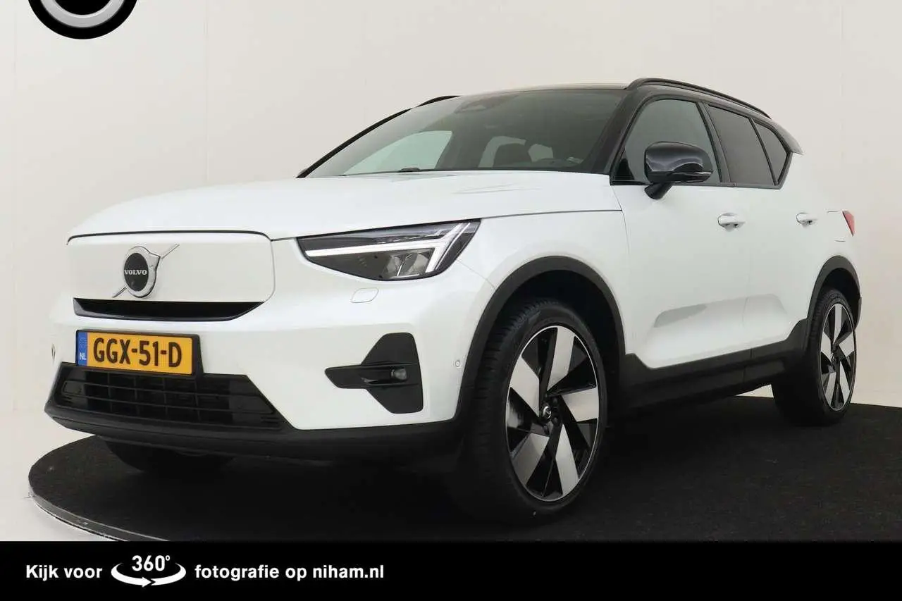 Photo 1 : Volvo Xc40 2024 Électrique