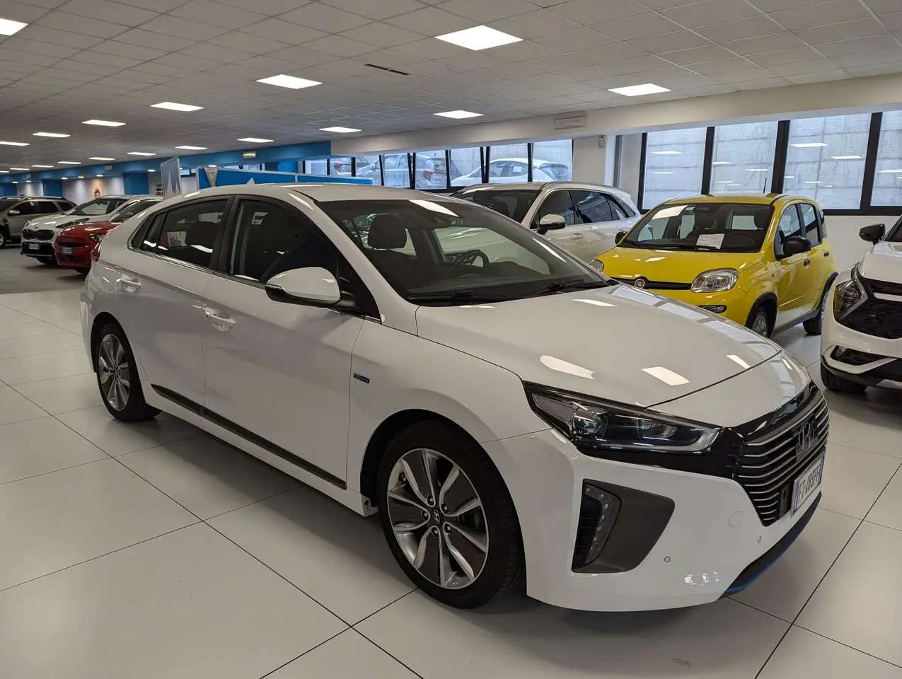 Photo 1 : Hyundai Ioniq 2018 Hybride