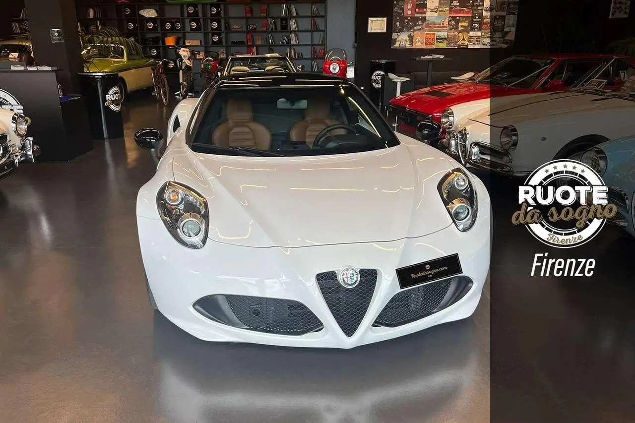 Photo 1 : Alfa Romeo 4c 2018 Petrol