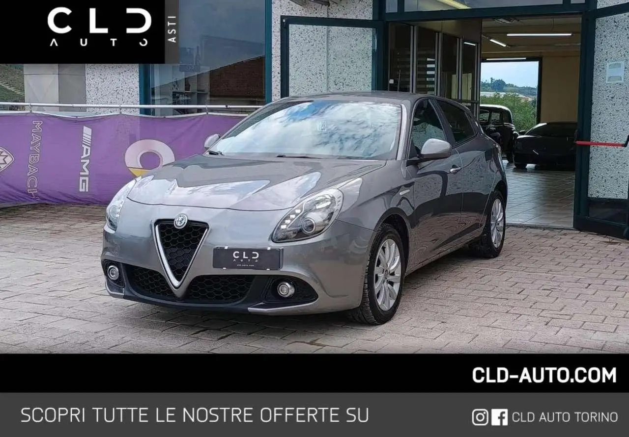 Photo 1 : Alfa Romeo Giulietta 2016 Diesel