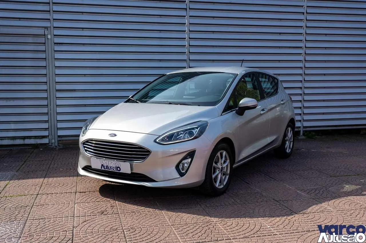 Photo 1 : Ford Fiesta 2021 Hybride