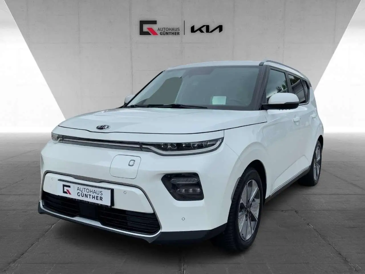 Photo 1 : Kia Soul 2019 Électrique