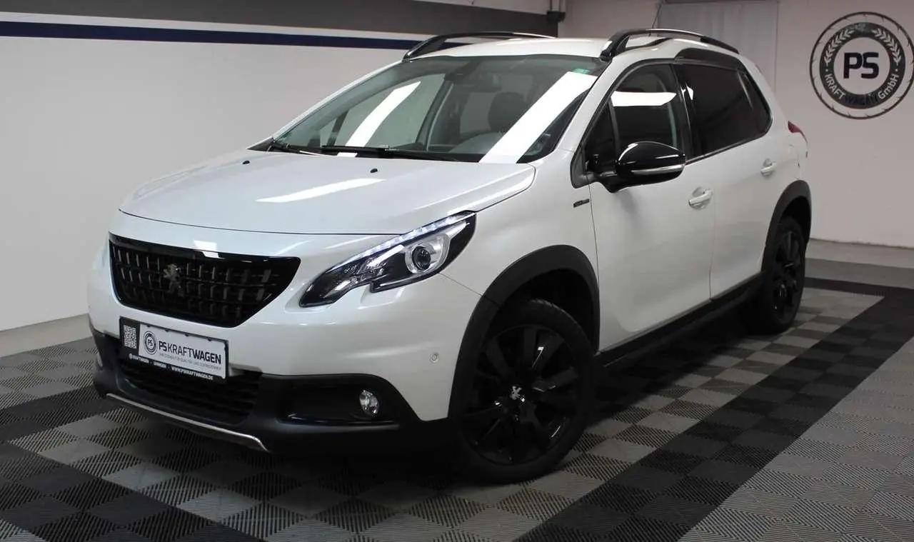 Photo 1 : Peugeot 2008 2019 Petrol