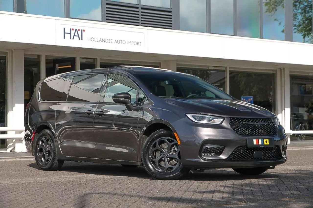 Photo 1 : Chrysler Pacifica 2022 Hybride