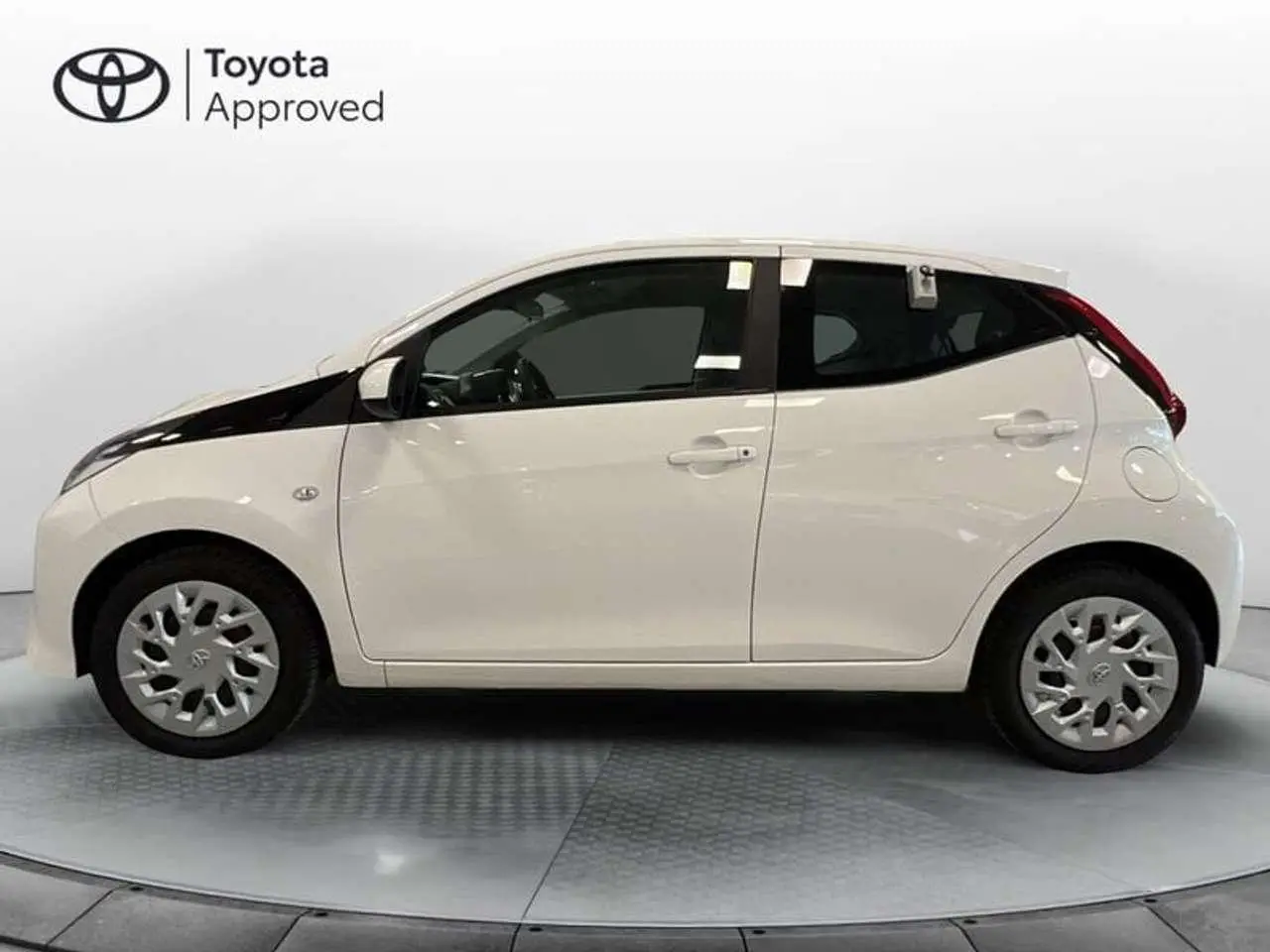 Photo 1 : Toyota Aygo 2020 Petrol