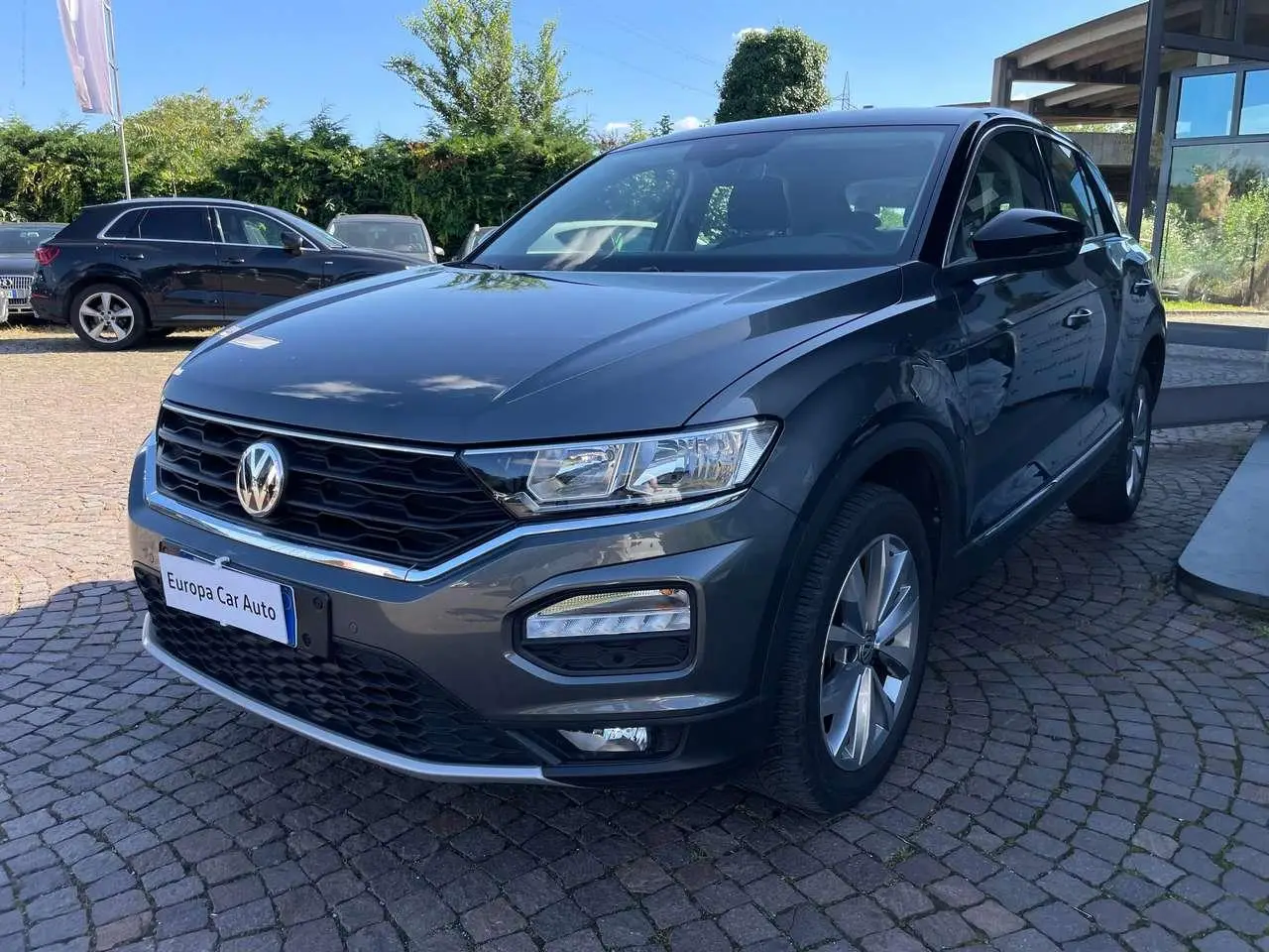 Photo 1 : Volkswagen T-roc 2020 Essence