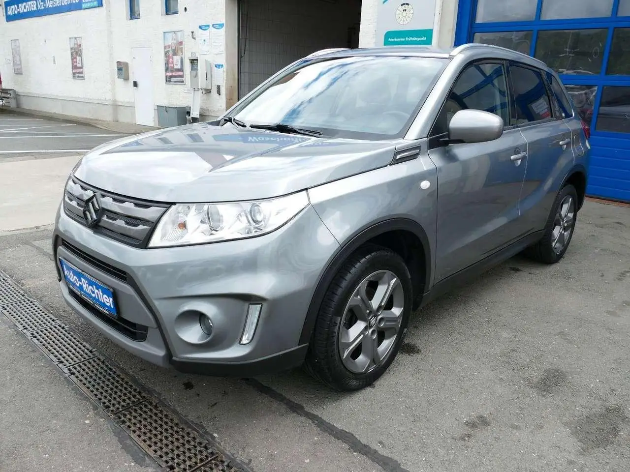 Photo 1 : Suzuki Vitara 2015 Petrol