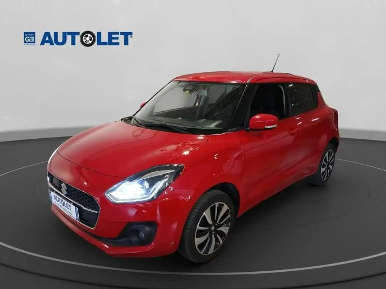 Photo 1 : Suzuki Swift 2020 Hybrid