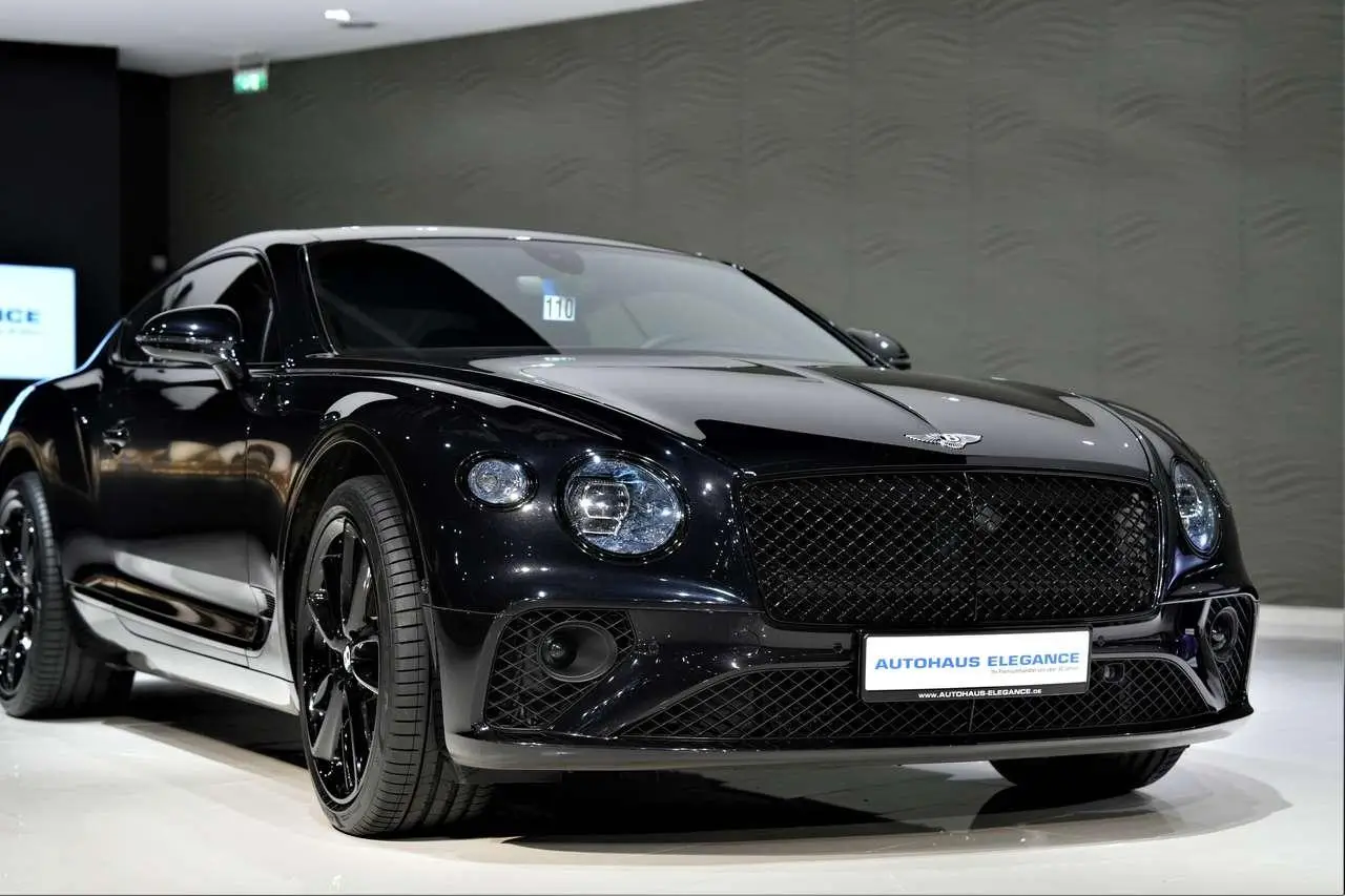 Photo 1 : Bentley Continental 2020 Essence