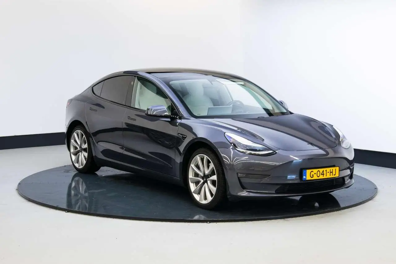 Photo 1 : Tesla Model 3 2019 Electric