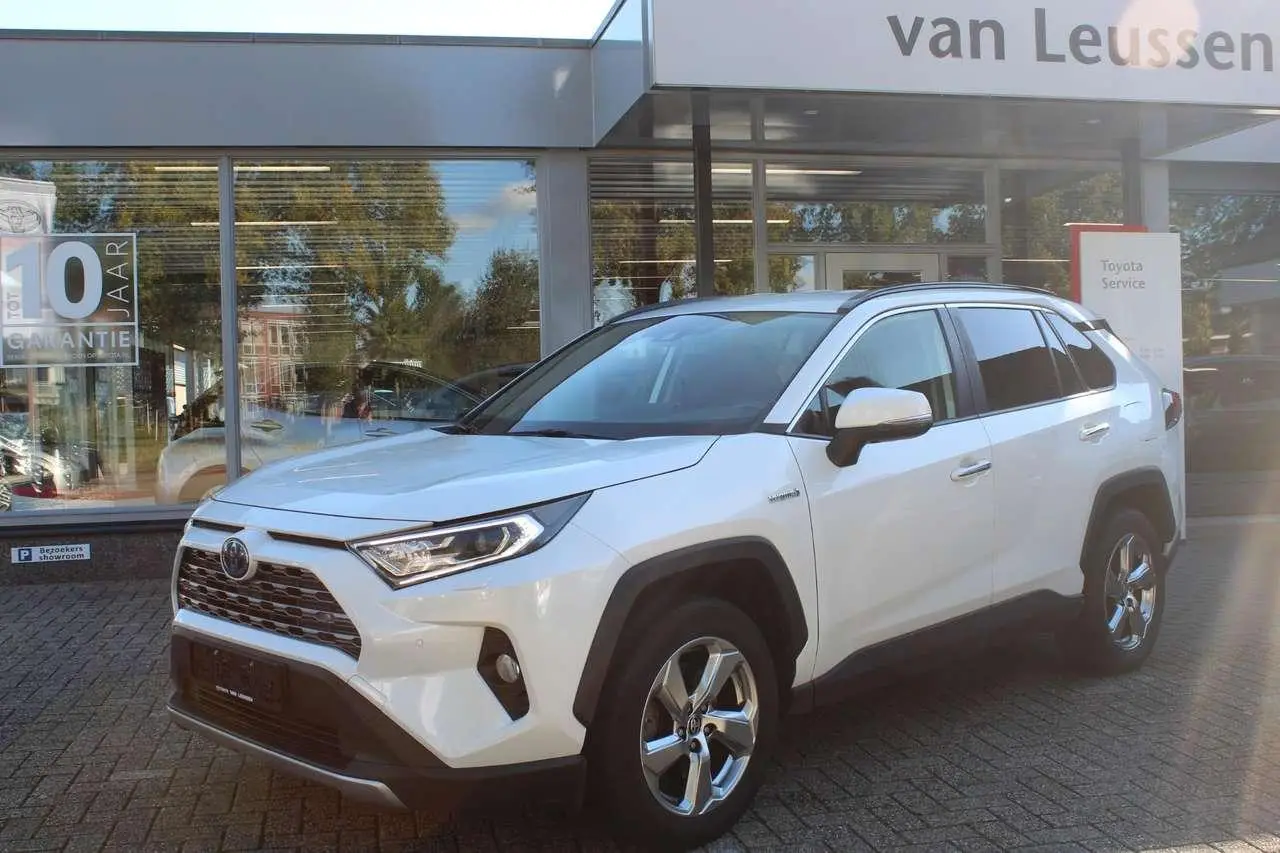 Photo 1 : Toyota Rav4 2020 Hybrid