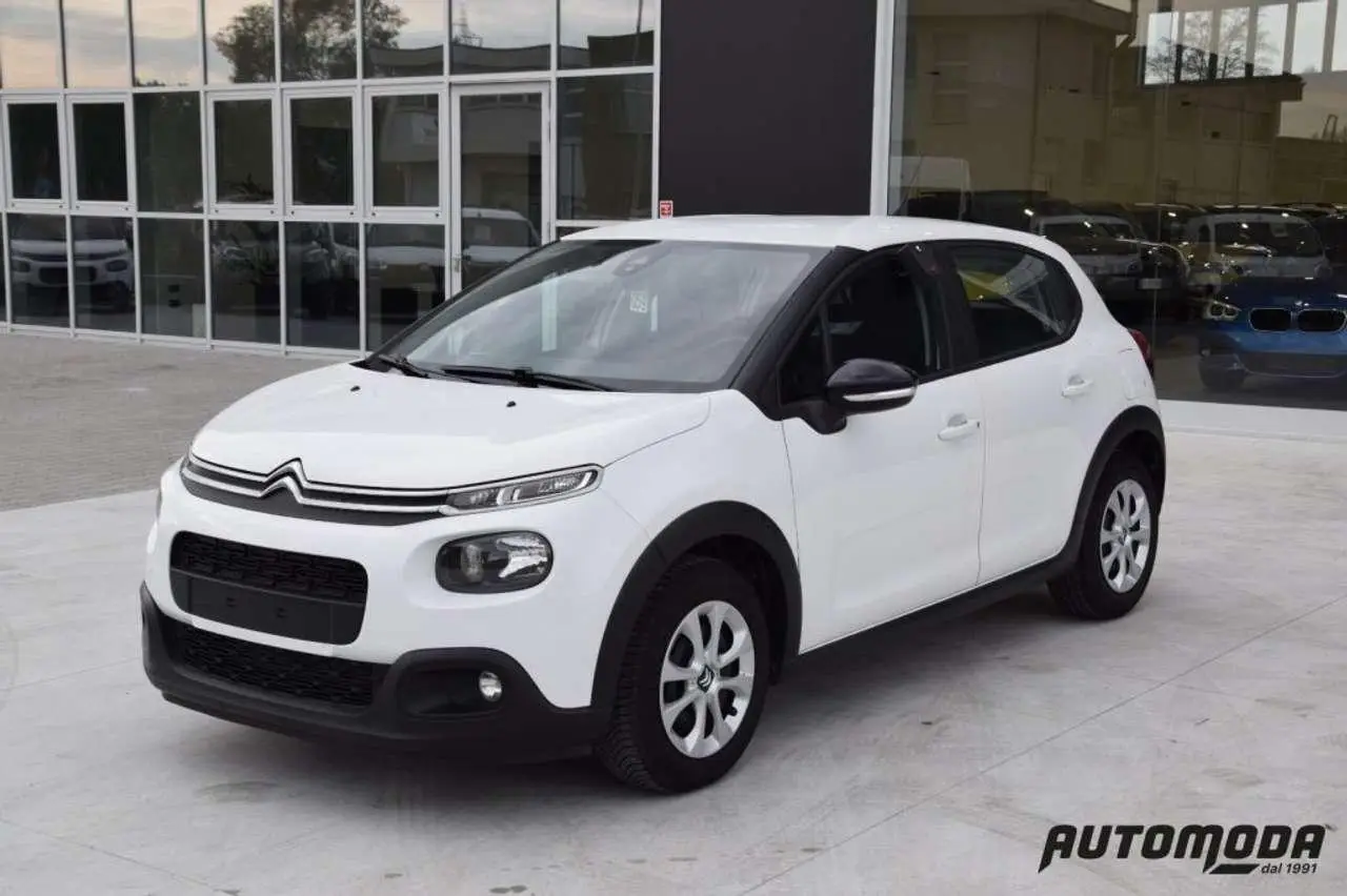 Photo 1 : Citroen C3 2018 Petrol