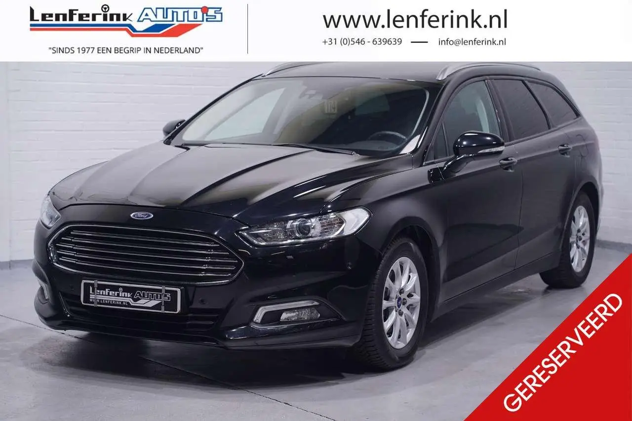 Photo 1 : Ford Mondeo 2016 Essence