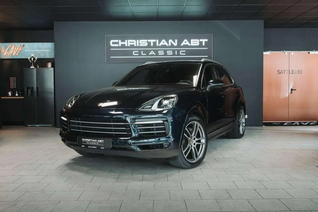 Photo 1 : Porsche Cayenne 2018 Essence