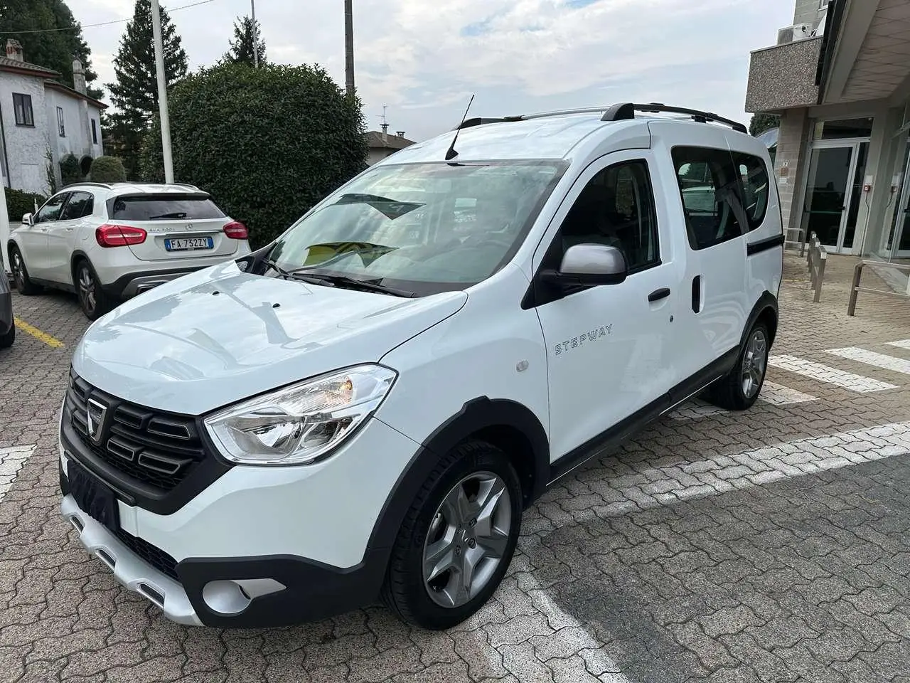 Photo 1 : Dacia Dokker 2019 Petrol