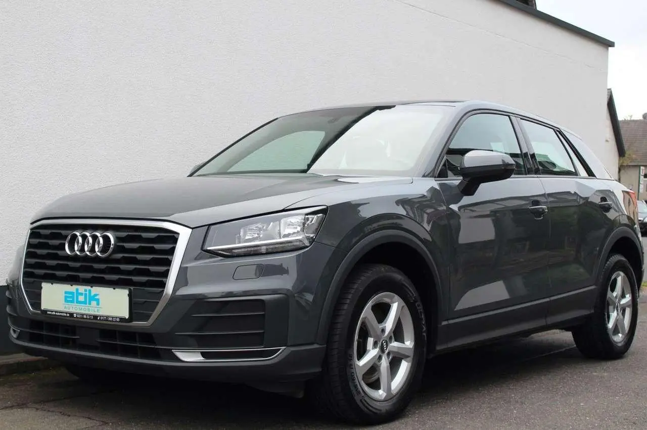 Photo 1 : Audi Q2 2017 Petrol