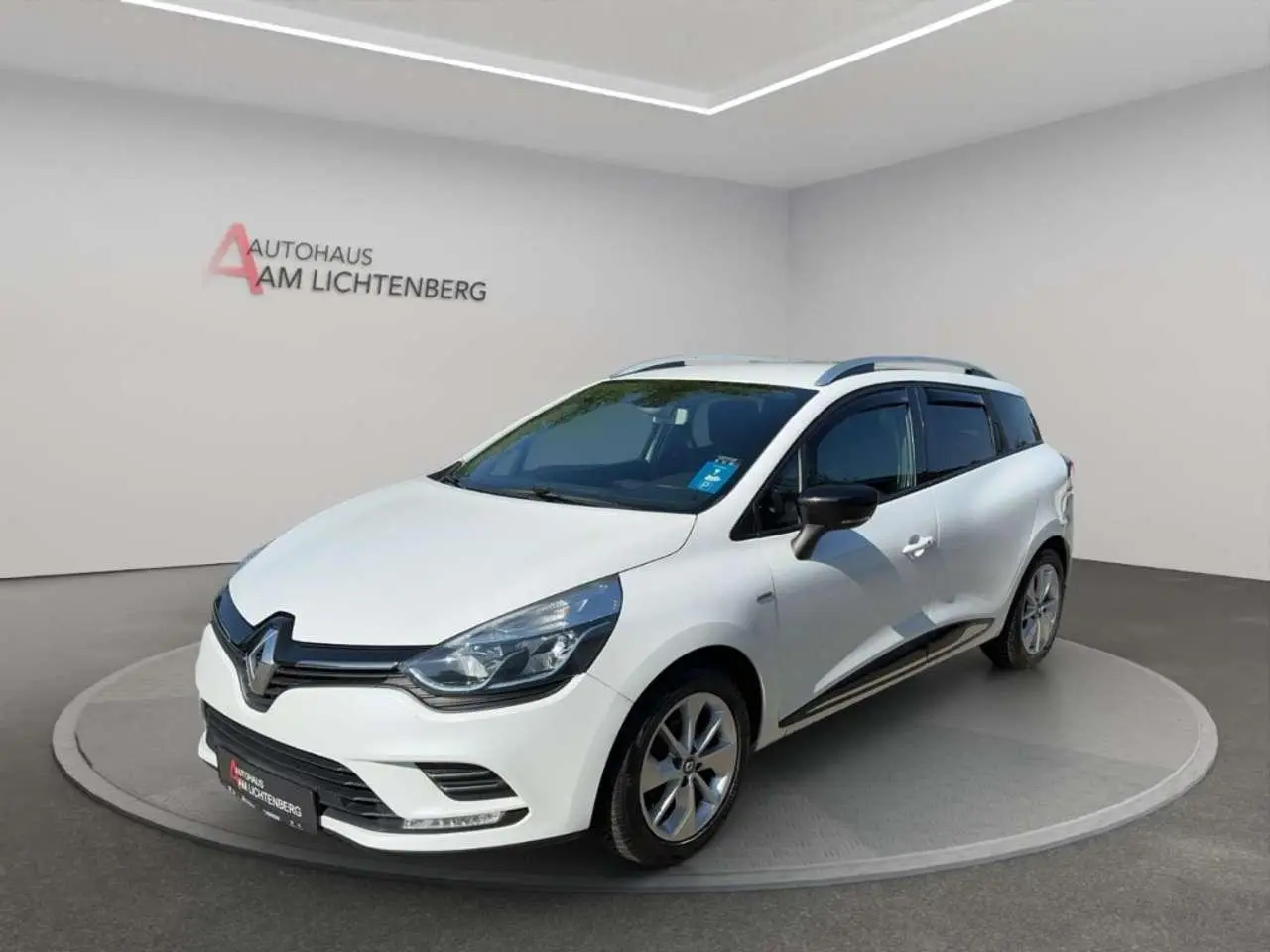 Photo 1 : Renault Clio 2018 Petrol