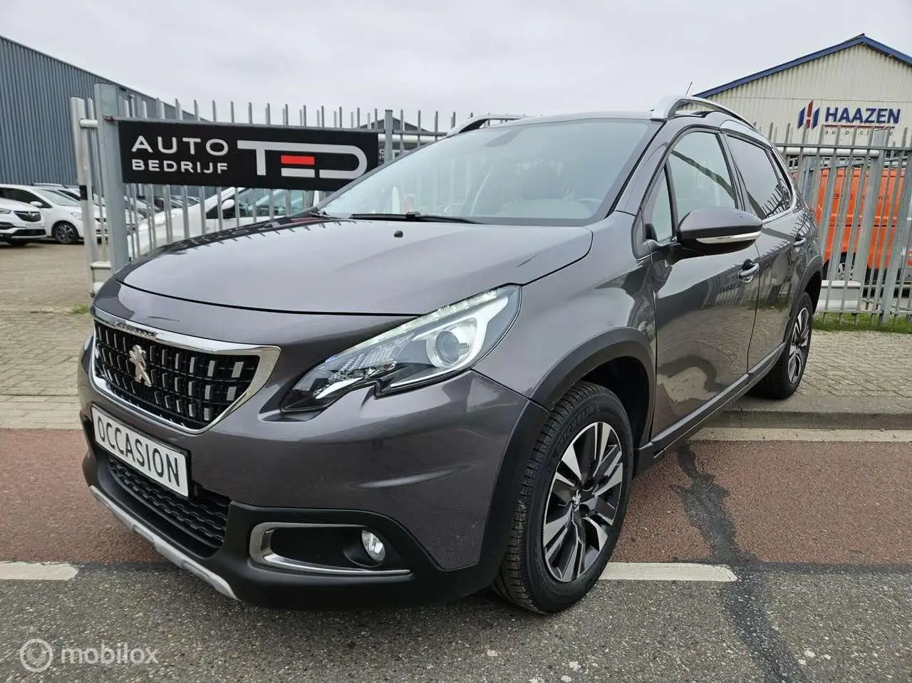 Photo 1 : Peugeot 2008 2018 Essence