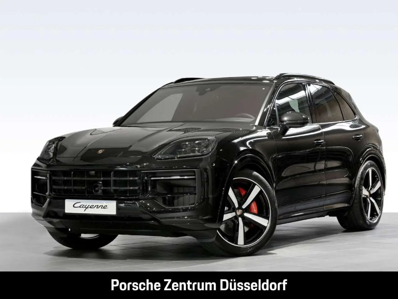 Photo 1 : Porsche Cayenne 2024 Essence