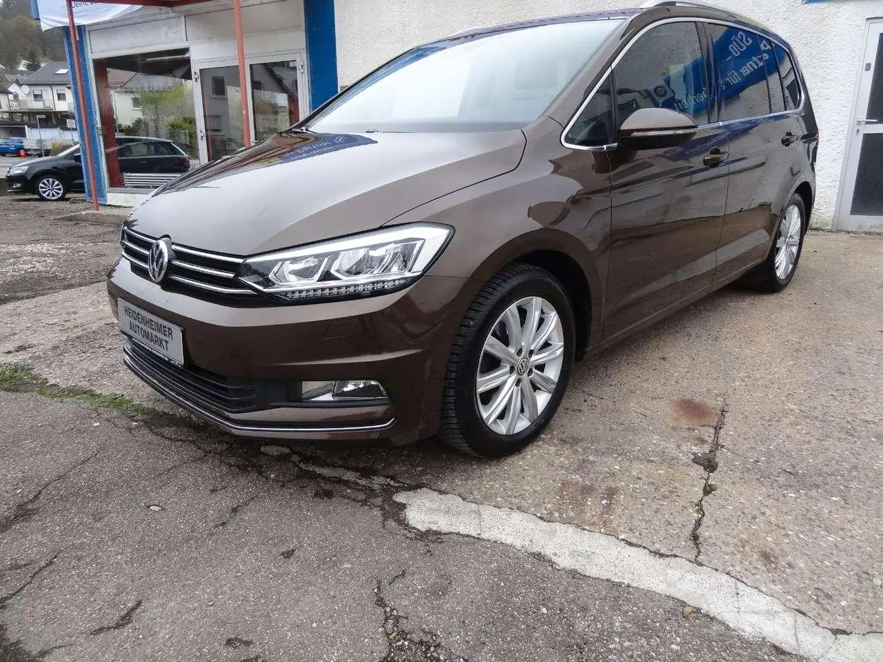 Photo 1 : Volkswagen Touran 2017 Petrol