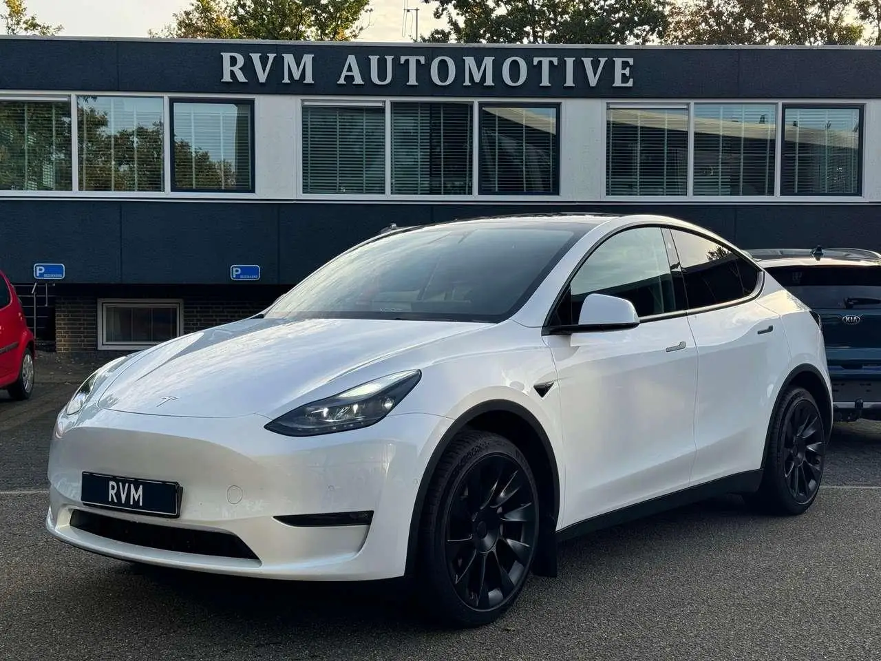 Photo 1 : Tesla Model Y 2022 Électrique