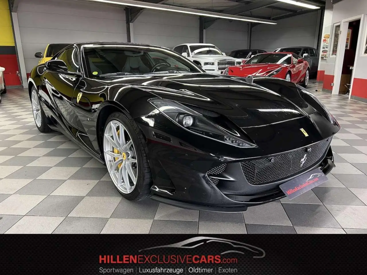 Photo 1 : Ferrari 812 2018 Essence