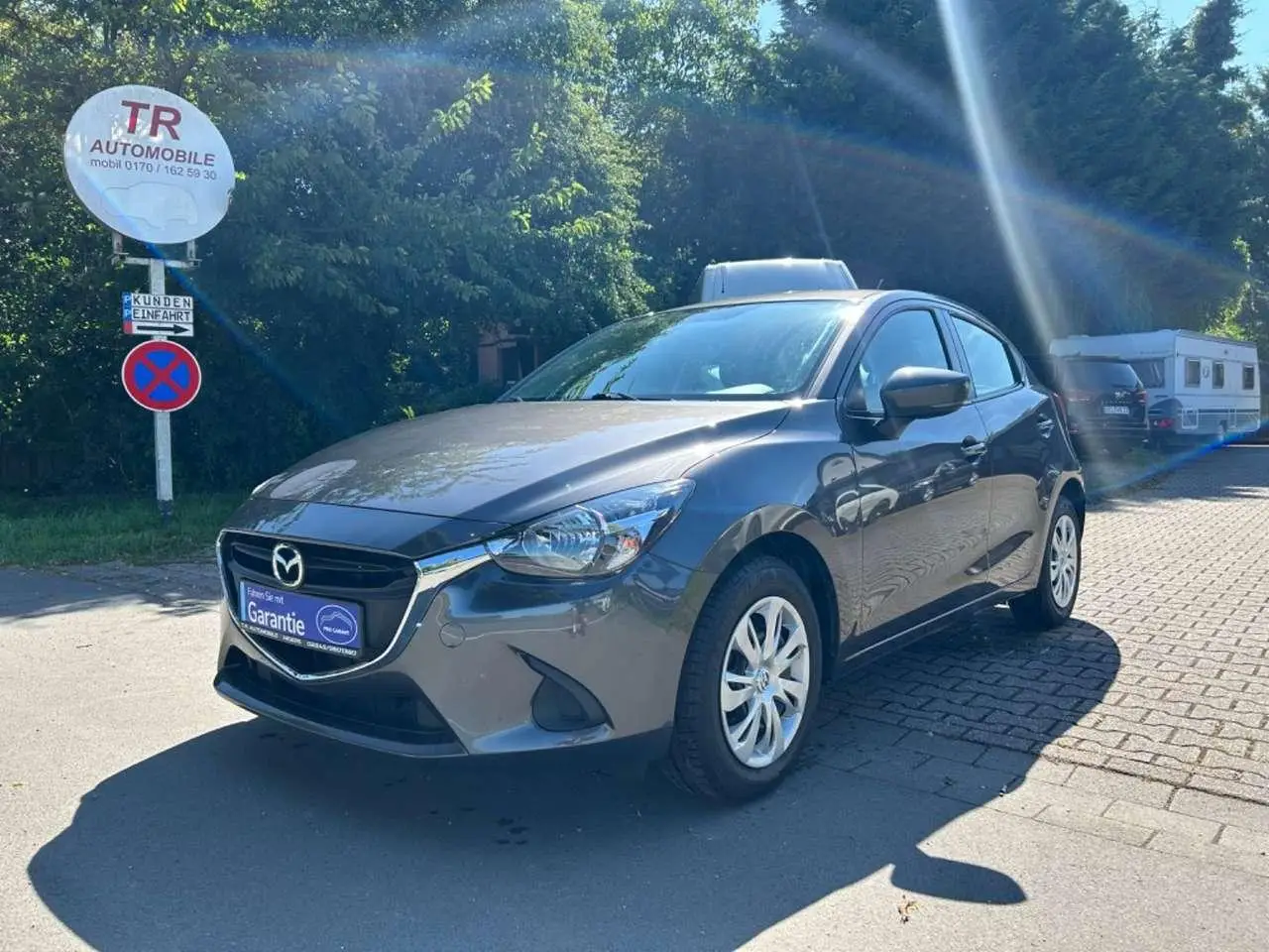 Photo 1 : Mazda 2 2019 Petrol