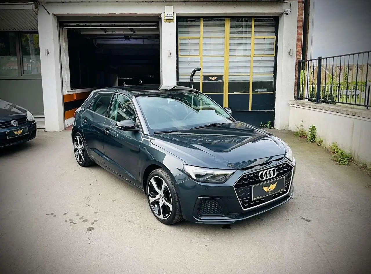 Photo 1 : Audi A1 2019 Petrol