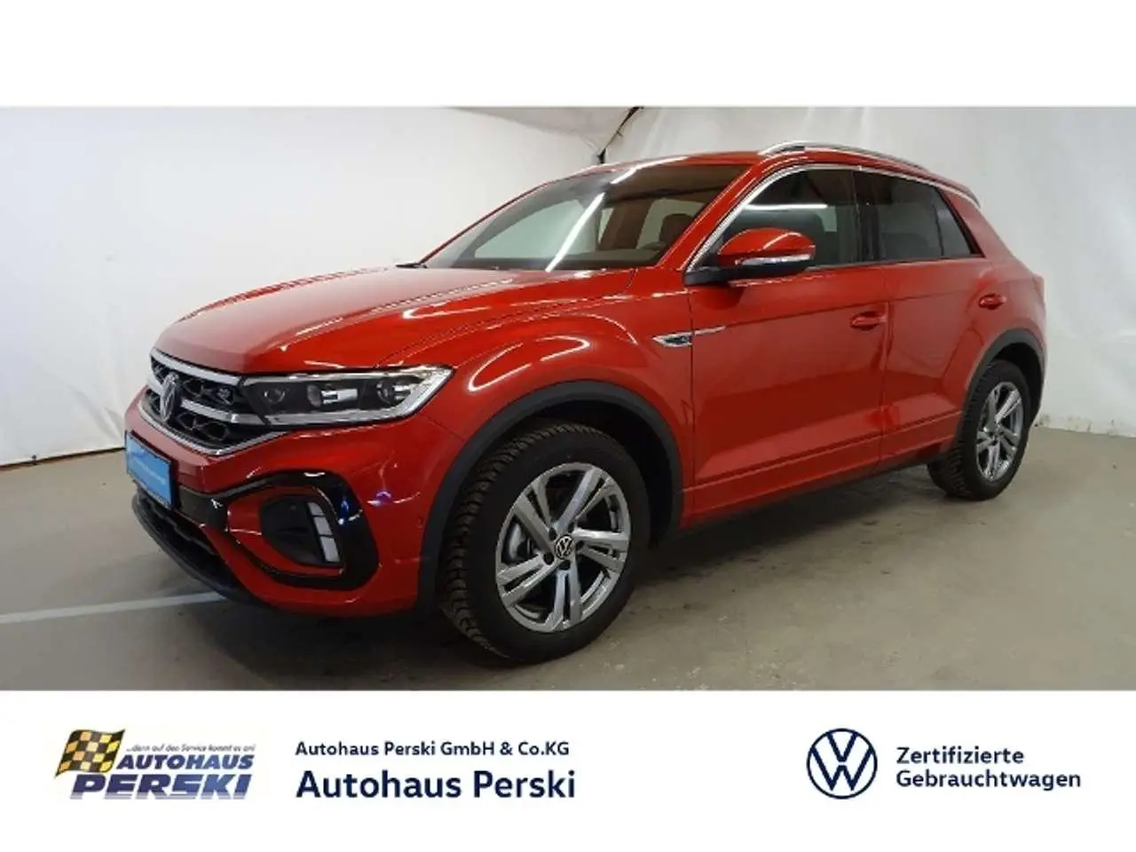 Photo 1 : Volkswagen T-roc 2023 Essence