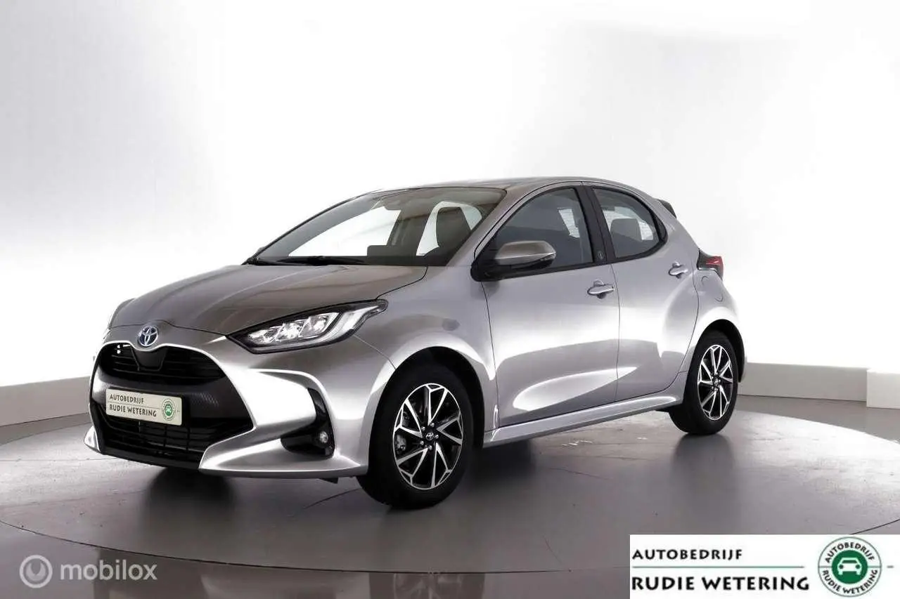 Photo 1 : Toyota Yaris 2023 Hybride