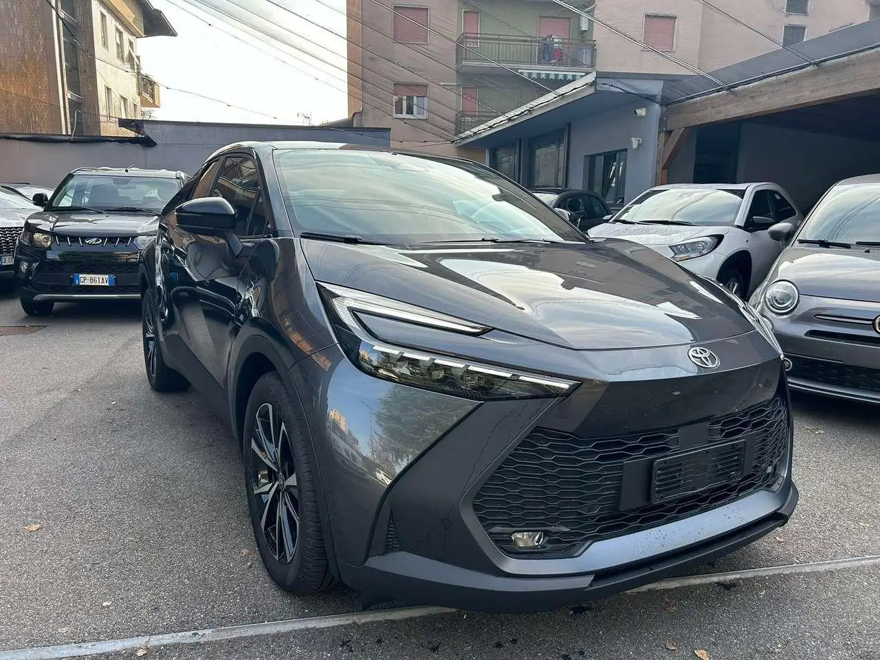 Photo 1 : Toyota C-hr 2024 Hybrid