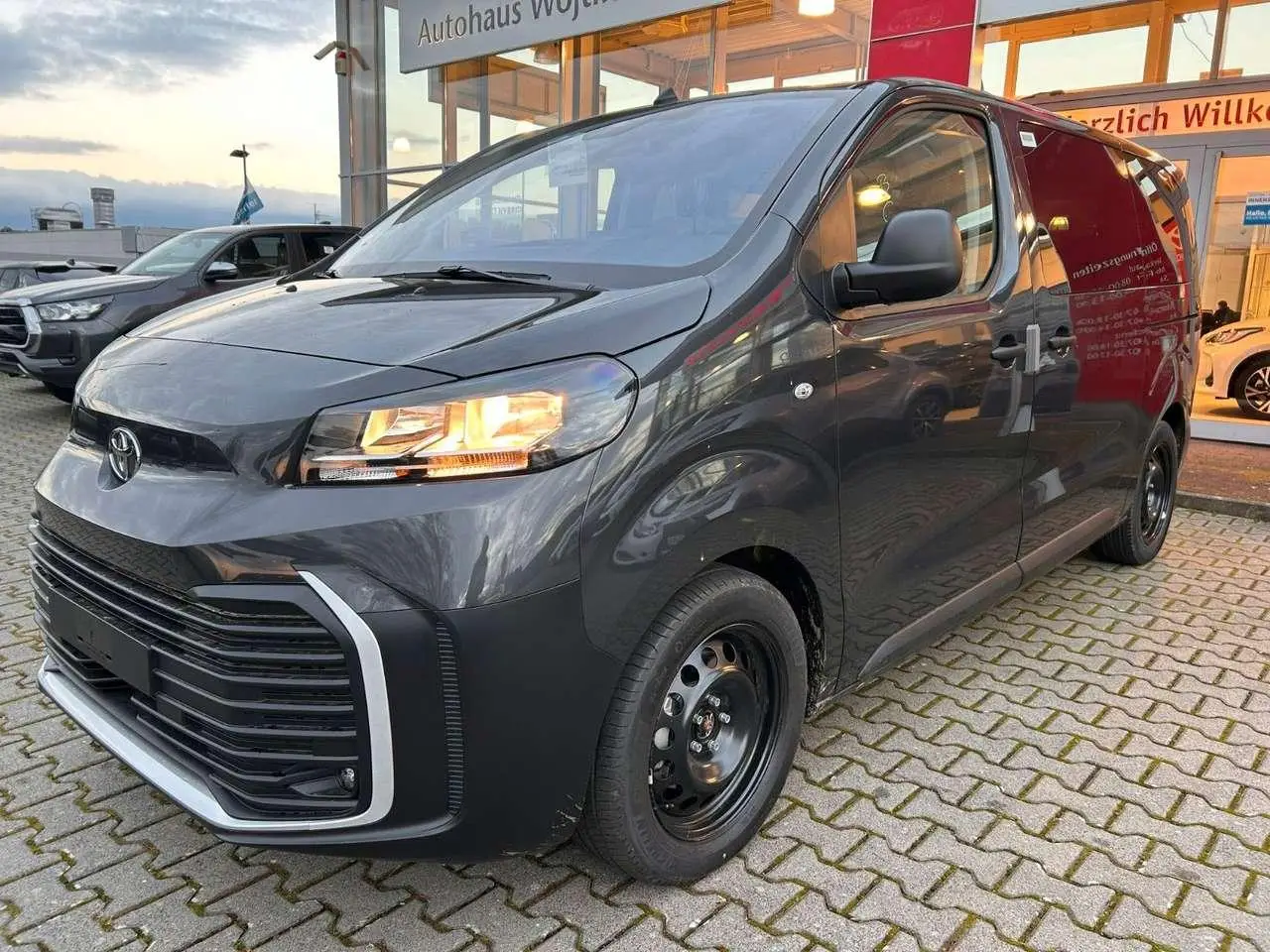 Photo 1 : Toyota Proace 2024 Diesel