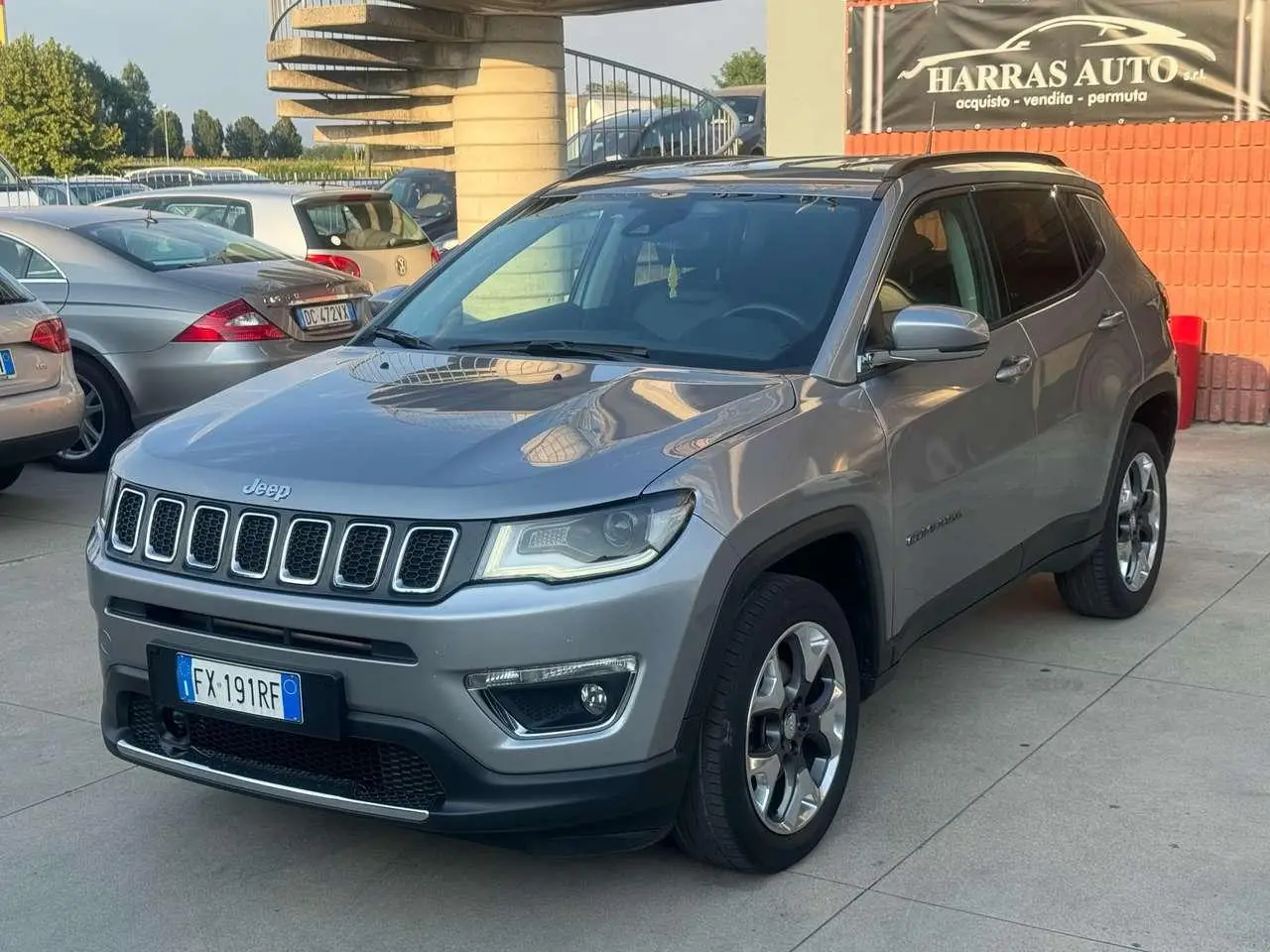 Photo 1 : Jeep Compass 2019 Diesel