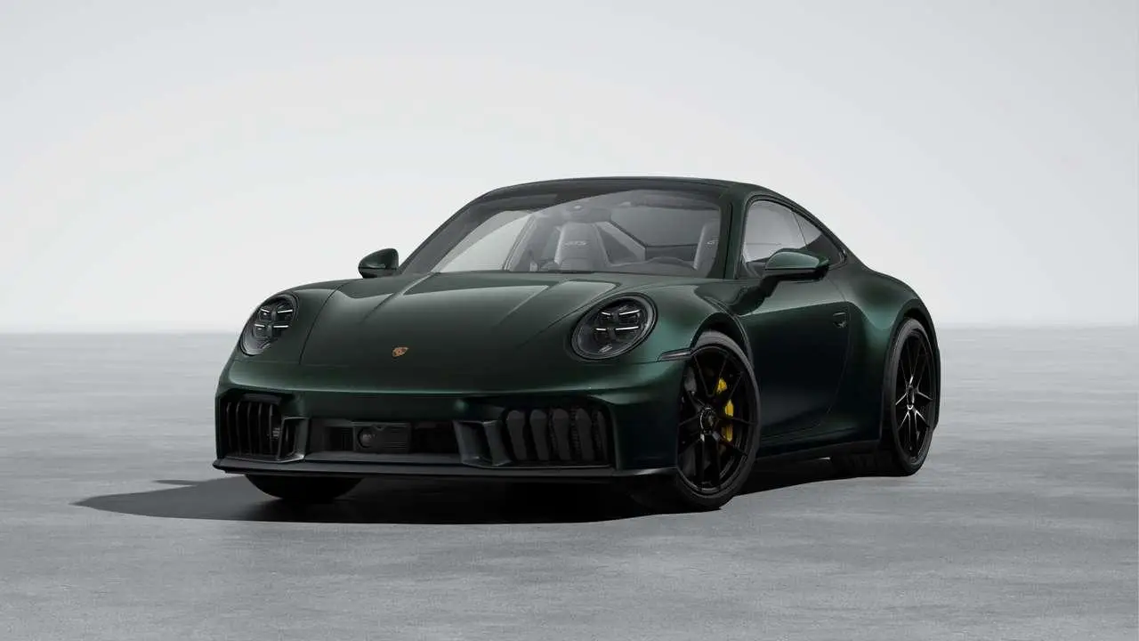 Photo 1 : Porsche 992 2024 Essence