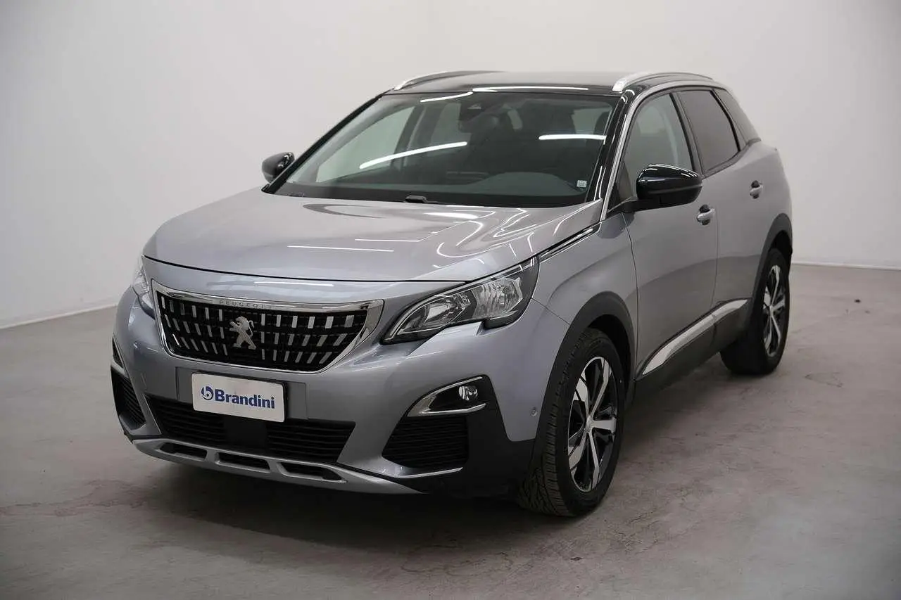 Photo 1 : Peugeot 3008 2018 Diesel