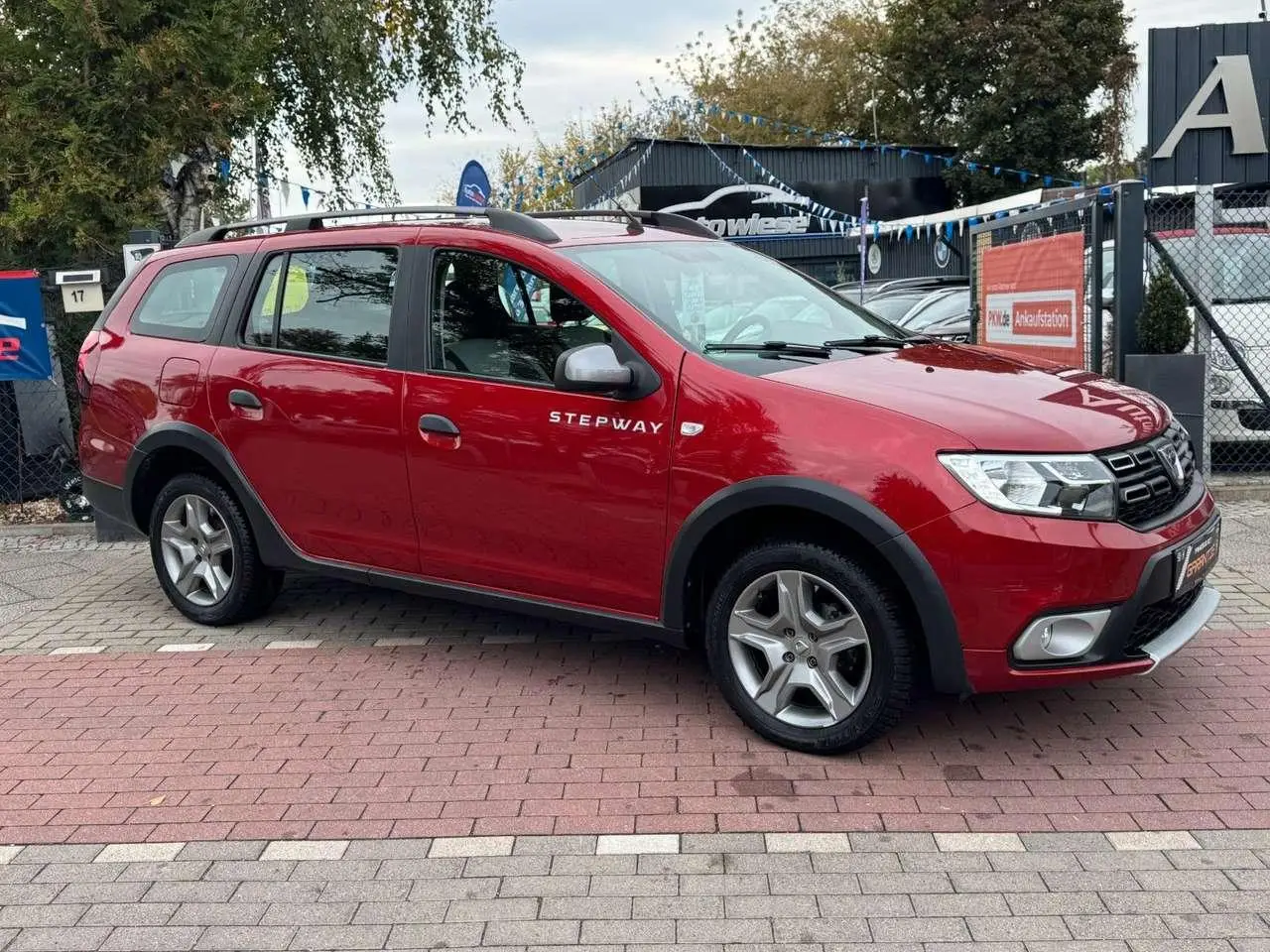 Photo 1 : Dacia Logan 2020 Essence