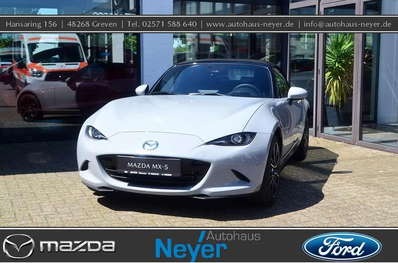 Photo 1 : Mazda Mx-5 2024 Petrol