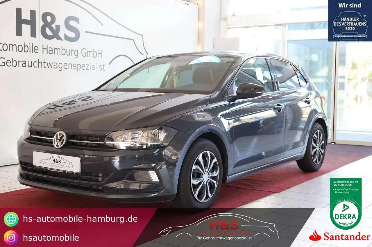 Photo 1 : Volkswagen Polo 2018 Petrol