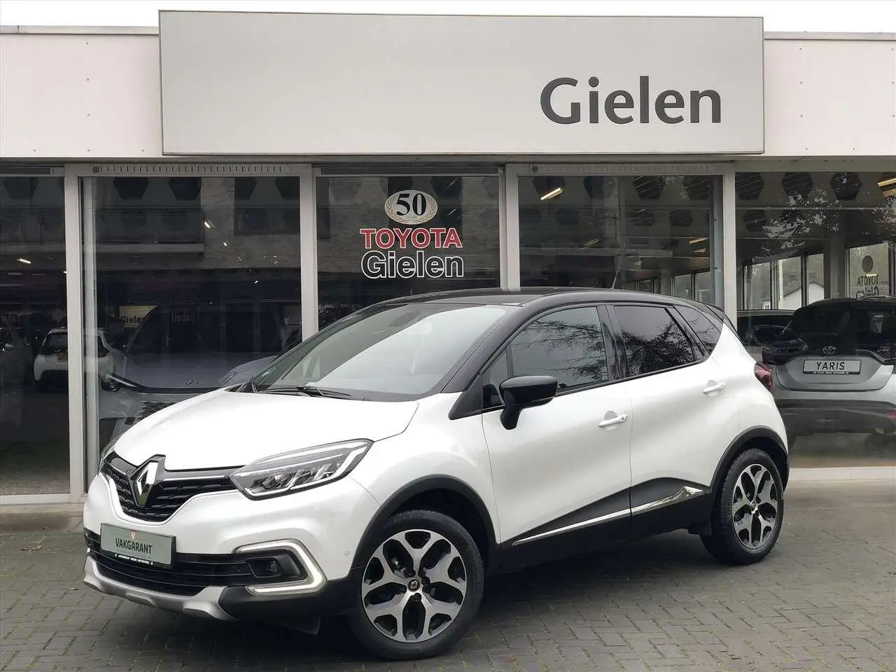 Photo 1 : Renault Captur 2019 Essence