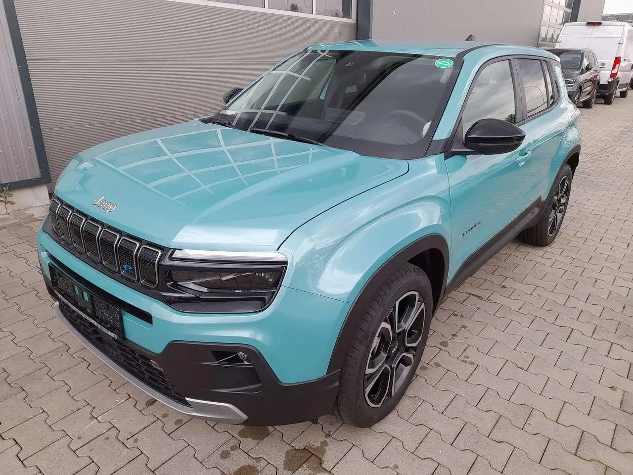 Photo 1 : Jeep Avenger 2023 Électrique