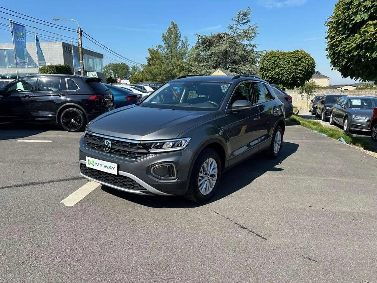 Photo 1 : Volkswagen T-roc 2022 Essence